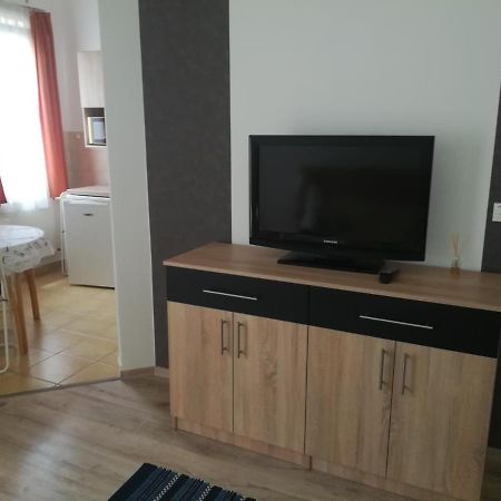 Mira apartman Zalakaros Exterior foto